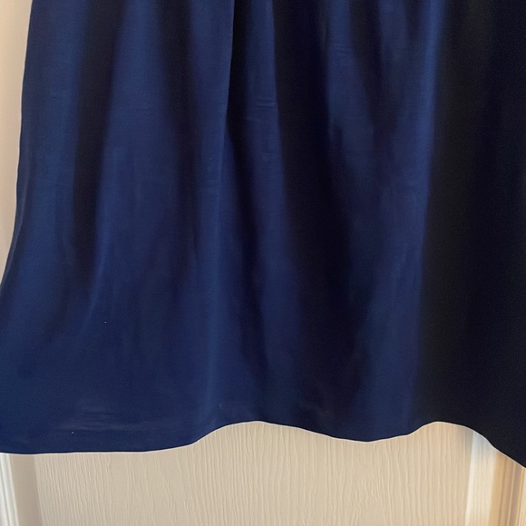 NWT Navy St John’s Bay Tank - Picture 4 of 6